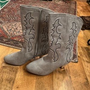 Joan Boyce Grey heeled embellished boots 9W ❤️